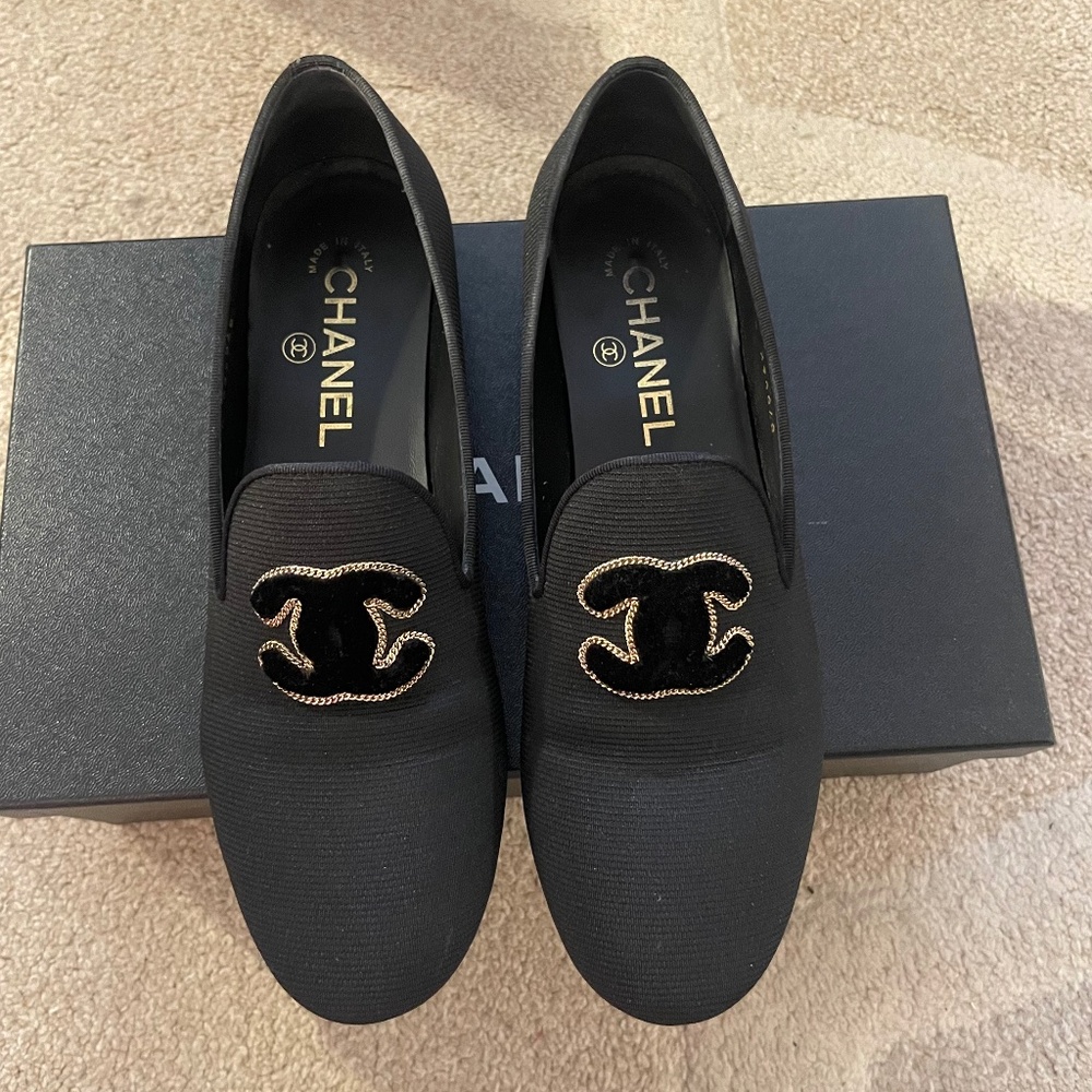Chanel fabric loafers with CC size 36